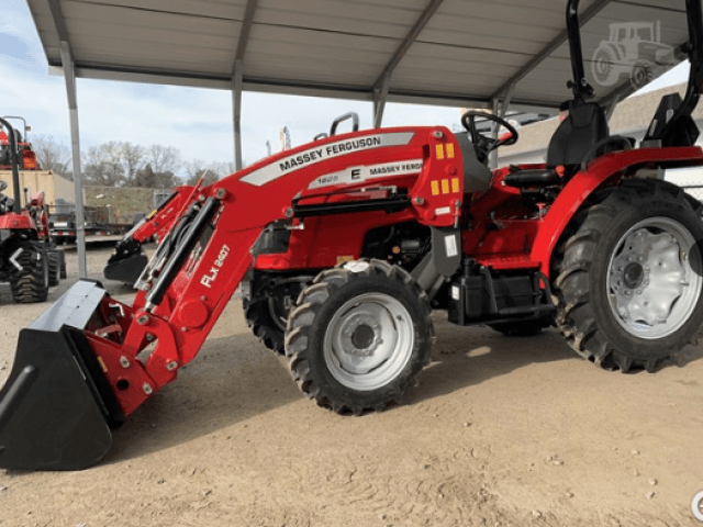 New Massey Ferguson 1825E1 Tractor/Loader