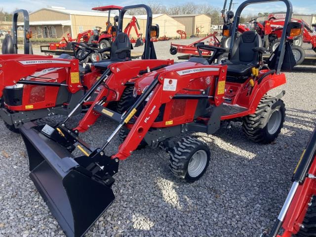 New Massey Ferguson GC 1725M Tractor/Loader