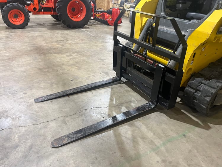 New Agra Source 48” Pallet Forks