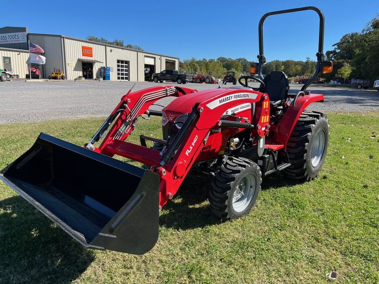 New Massey Ferguson 1825E Tractor/Loader